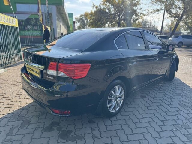 Черный Тойота Авенсис, объемом двигателя 1.8 л и пробегом 275 тыс. км за 10650 $, фото 6 на Automoto.ua