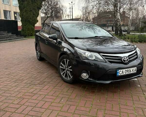 Чорний Тойота Авенсіс, об'ємом двигуна 2 л та пробігом 225 тис. км за 10650 $, фото 2 на Automoto.ua