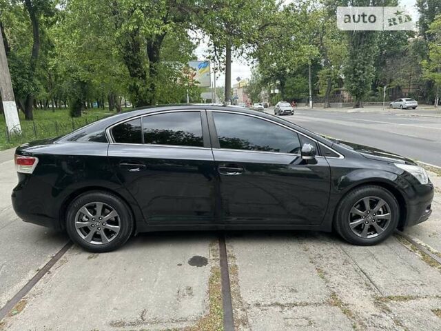 Чорний Тойота Авенсіс, об'ємом двигуна 1.8 л та пробігом 125 тис. км за 10200 $, фото 8 на Automoto.ua