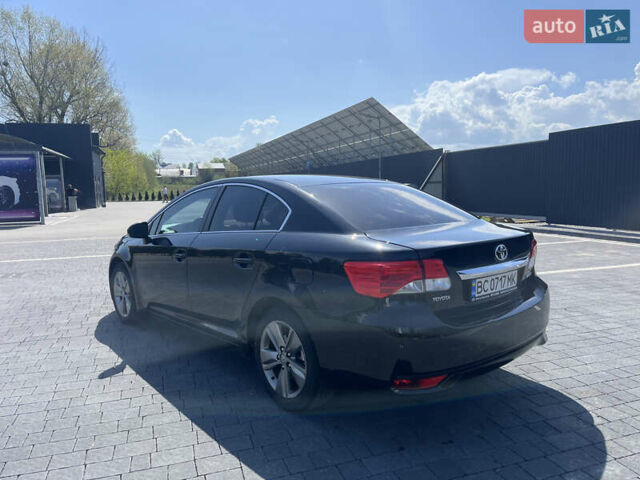 Черный Тойота Авенсис, объемом двигателя 2 л и пробегом 222 тыс. км за 10600 $, фото 2 на Automoto.ua