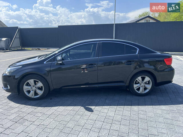 Черный Тойота Авенсис, объемом двигателя 2 л и пробегом 222 тыс. км за 10600 $, фото 1 на Automoto.ua