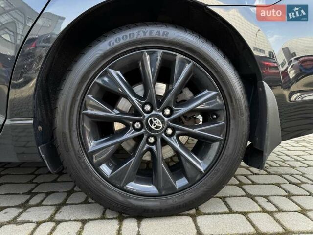 Чорний Тойота Авенсіс, об'ємом двигуна 2.23 л та пробігом 132 тис. км за 15500 $, фото 13 на Automoto.ua