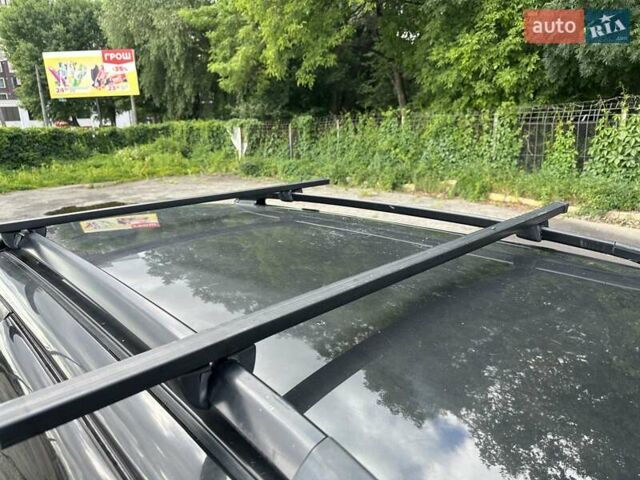 Черный Тойота Авенсис, объемом двигателя 1.6 л и пробегом 317 тыс. км за 3600 $, фото 12 на Automoto.ua