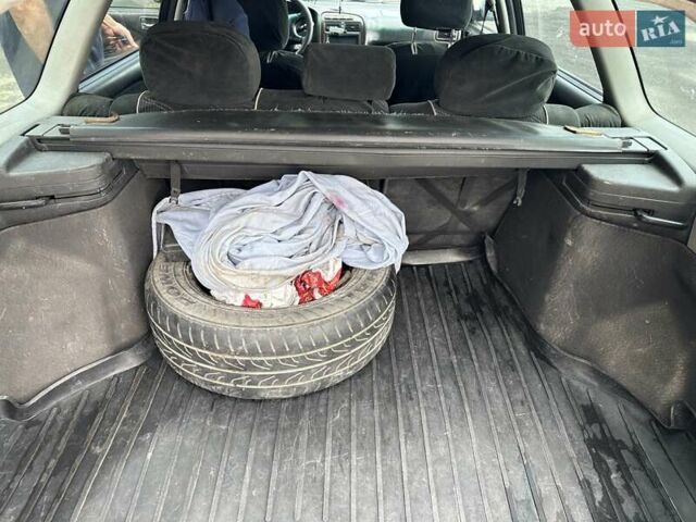 Черный Тойота Авенсис, объемом двигателя 1.6 л и пробегом 317 тыс. км за 3600 $, фото 17 на Automoto.ua