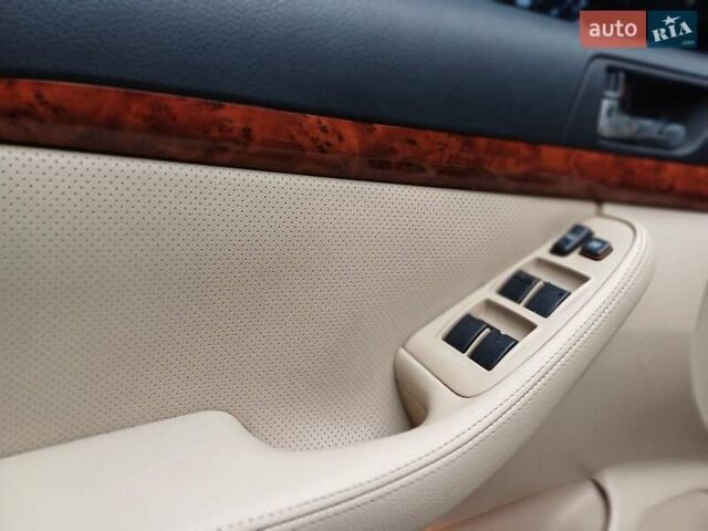 Черный Тойота Авенсис, объемом двигателя 2.36 л и пробегом 215 тыс. км за 5400 $, фото 23 на Automoto.ua