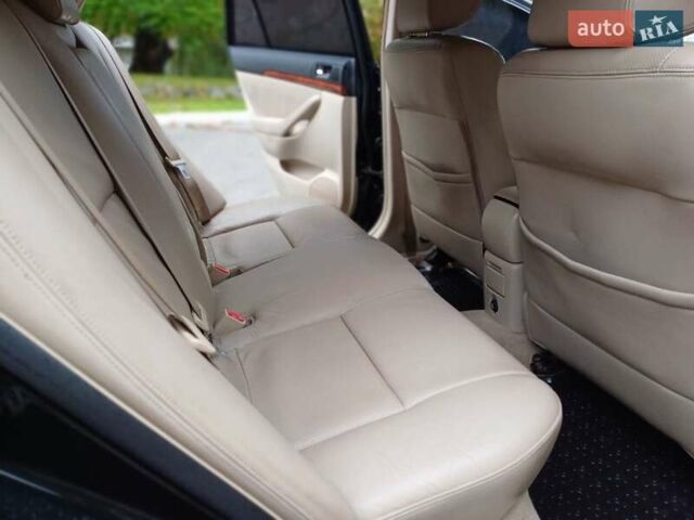 Черный Тойота Авенсис, объемом двигателя 2.36 л и пробегом 215 тыс. км за 5400 $, фото 28 на Automoto.ua