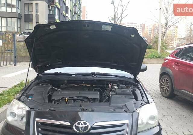 Черный Тойота Авенсис, объемом двигателя 1.8 л и пробегом 254 тыс. км за 5300 $, фото 18 на Automoto.ua