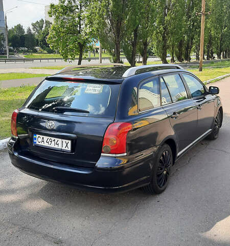 Черный Тойота Авенсис, объемом двигателя 2 л и пробегом 198 тыс. км за 5300 $, фото 6 на Automoto.ua