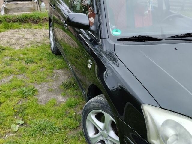 Черный Тойота Авенсис, объемом двигателя 2 л и пробегом 336 тыс. км за 5300 $, фото 4 на Automoto.ua