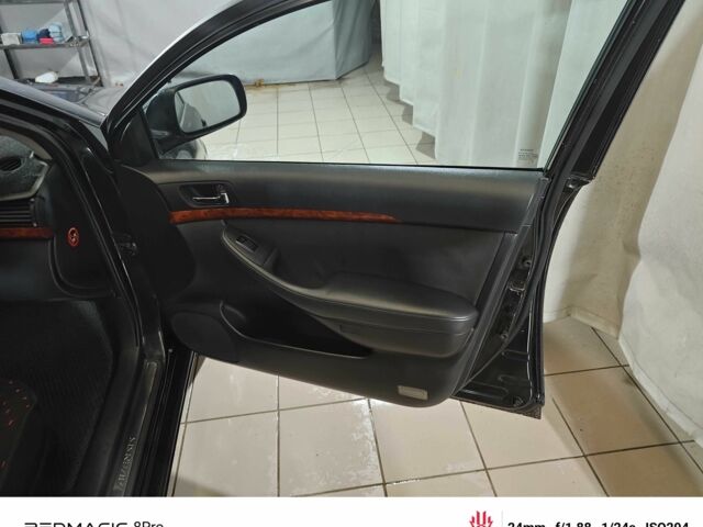 Чорний Тойота Авенсіс, об'ємом двигуна 2 л та пробігом 471 тис. км за 3100 $, фото 7 на Automoto.ua