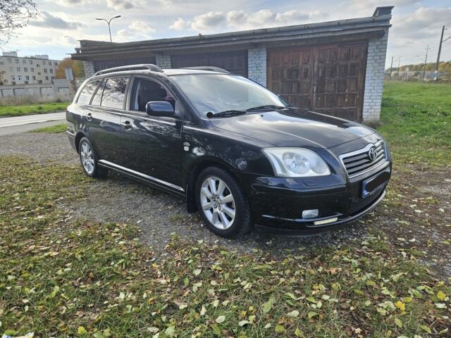 Черный Тойота Авенсис, объемом двигателя 2 л и пробегом 350 тыс. км за 2350 $, фото 1 на Automoto.ua