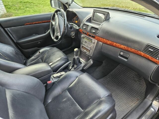 Черный Тойота Авенсис, объемом двигателя 2 л и пробегом 350 тыс. км за 2350 $, фото 9 на Automoto.ua