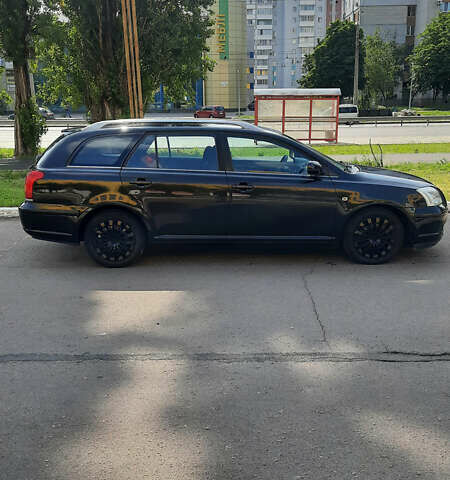 Черный Тойота Авенсис, объемом двигателя 2 л и пробегом 198 тыс. км за 5300 $, фото 4 на Automoto.ua
