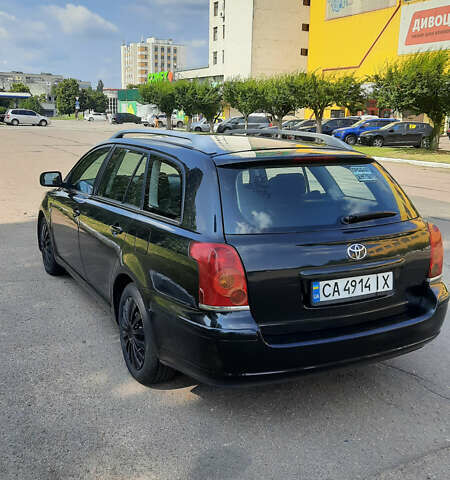 Черный Тойота Авенсис, объемом двигателя 2 л и пробегом 198 тыс. км за 5300 $, фото 5 на Automoto.ua