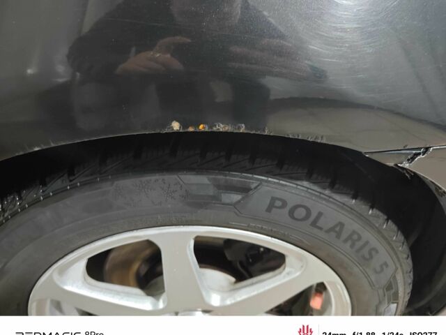 Чорний Тойота Авенсіс, об'ємом двигуна 2 л та пробігом 471 тис. км за 3100 $, фото 3 на Automoto.ua