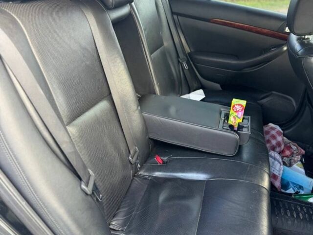 Чорний Тойота Авенсіс, об'ємом двигуна 2 л та пробігом 260 тис. км за 3600 $, фото 19 на Automoto.ua