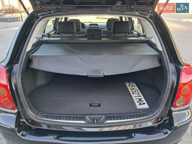 Черный Тойота Авенсис, объемом двигателя 2 л и пробегом 215 тыс. км за 5850 $, фото 52 на Automoto.ua