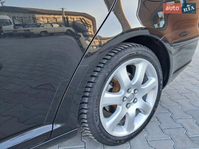 Черный Тойота Авенсис, объемом двигателя 2 л и пробегом 215 тыс. км за 5850 $, фото 24 на Automoto.ua