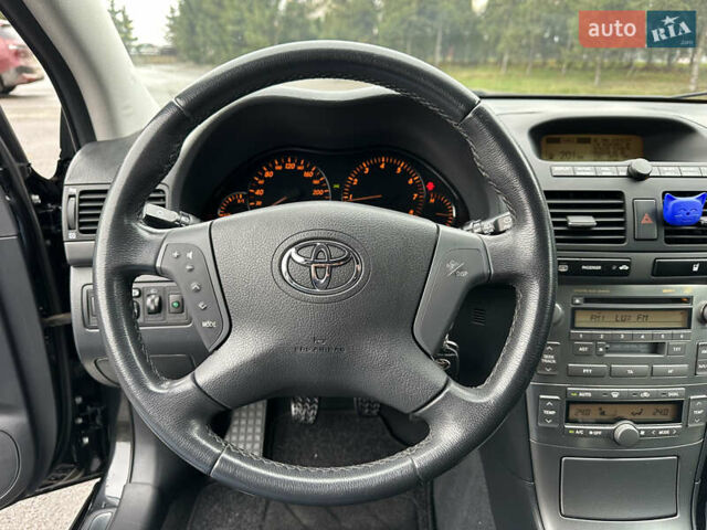 Черный Тойота Авенсис, объемом двигателя 1.8 л и пробегом 160 тыс. км за 6750 $, фото 30 на Automoto.ua