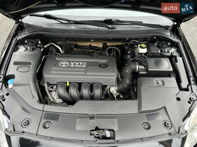 Черный Тойота Авенсис, объемом двигателя 1.8 л и пробегом 160 тыс. км за 6750 $, фото 11 на Automoto.ua