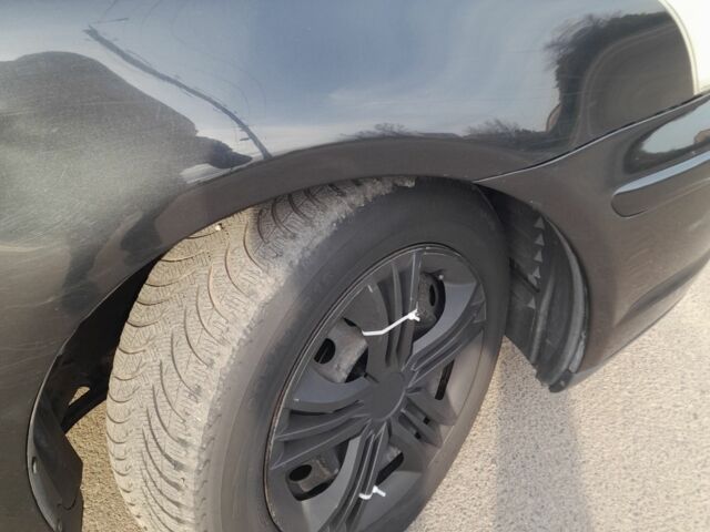 Чорний Тойота Авенсіс, об'ємом двигуна 2 л та пробігом 320 тис. км за 2650 $, фото 2 на Automoto.ua