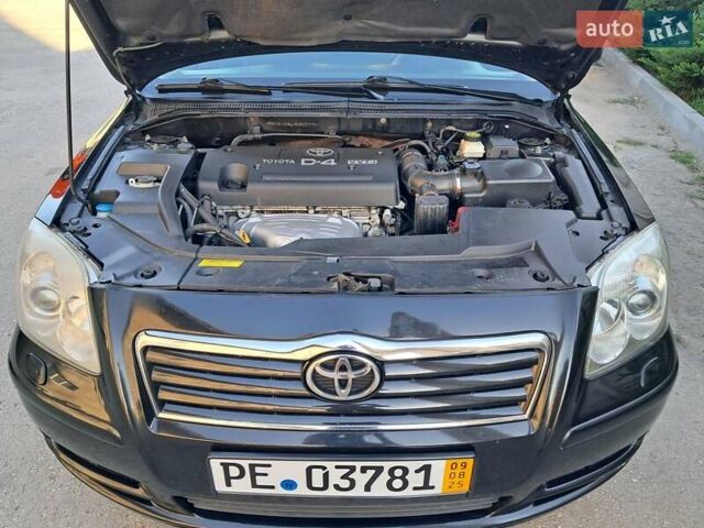 Черный Тойота Авенсис, объемом двигателя 2 л и пробегом 215 тыс. км за 5850 $, фото 71 на Automoto.ua