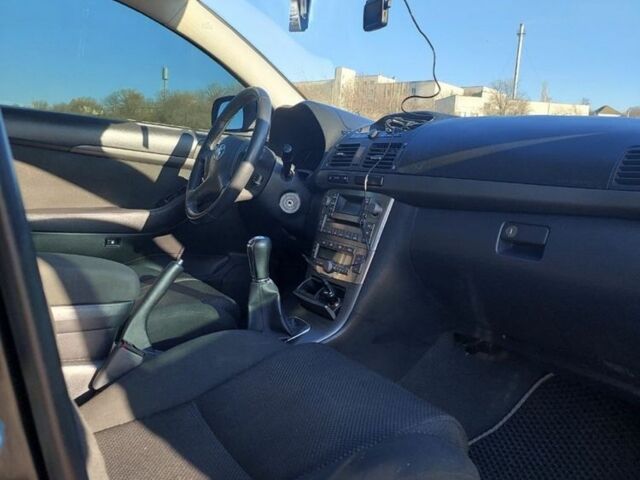 Чорний Тойота Авенсіс, об'ємом двигуна 1.8 л та пробігом 224 тис. км за 6299 $, фото 13 на Automoto.ua