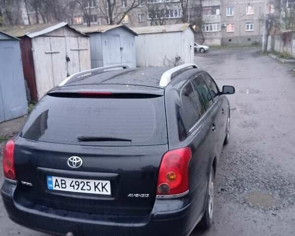 Черный Тойота Авенсис, объемом двигателя 1.8 л и пробегом 299 тыс. км за 6200 $, фото 4 на Automoto.ua