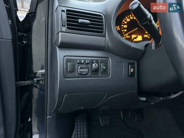 Черный Тойота Авенсис, объемом двигателя 1.8 л и пробегом 160 тыс. км за 6900 $, фото 37 на Automoto.ua
