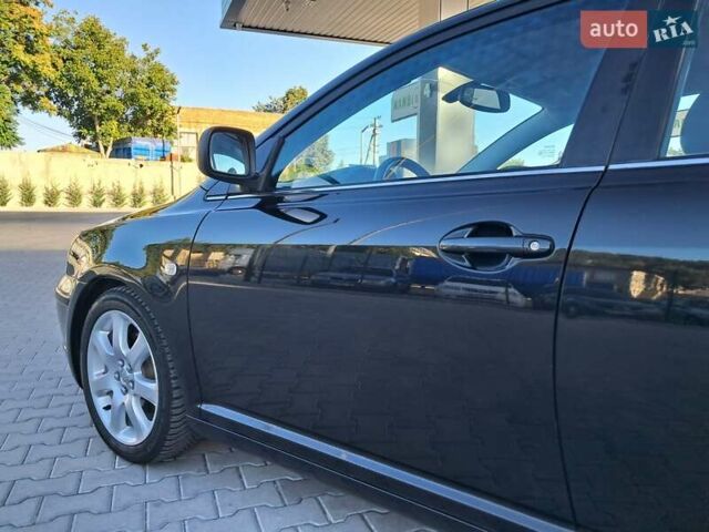 Чорний Тойота Авенсіс, об'ємом двигуна 2 л та пробігом 218 тис. км за 6500 $, фото 40 на Automoto.ua