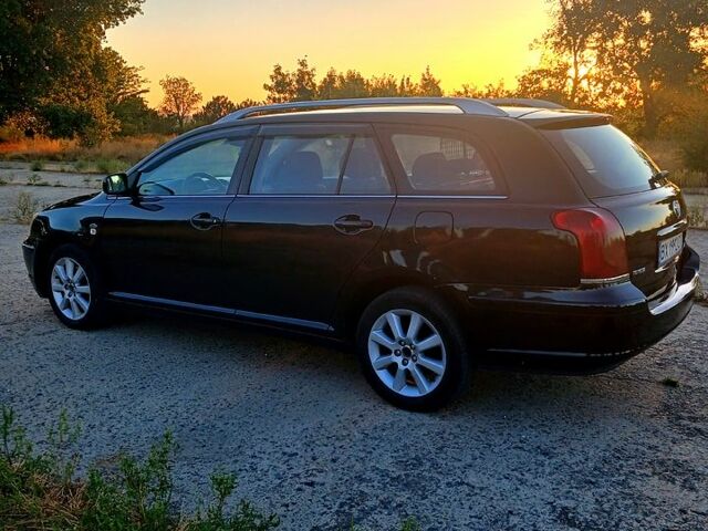 Черный Тойота Авенсис, объемом двигателя 2 л и пробегом 0 тыс. км за 4350 $, фото 7 на Automoto.ua