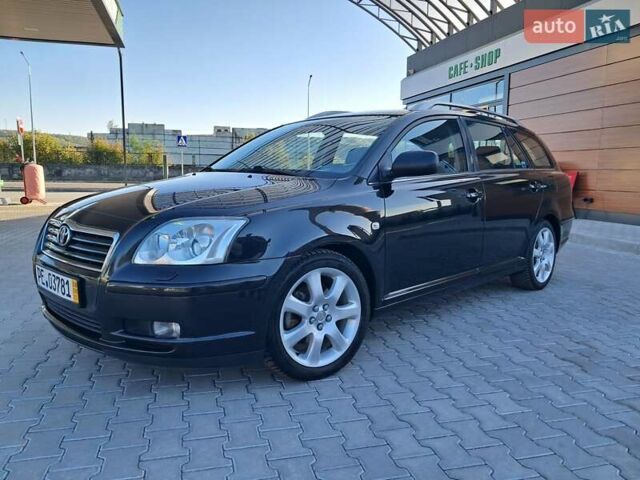 Чорний Тойота Авенсіс, об'ємом двигуна 2 л та пробігом 218 тис. км за 6500 $, фото 4 на Automoto.ua