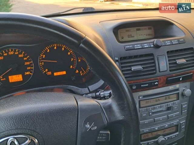 Чорний Тойота Авенсіс, об'ємом двигуна 2 л та пробігом 218 тис. км за 6500 $, фото 70 на Automoto.ua