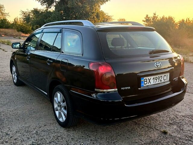 Черный Тойота Авенсис, объемом двигателя 2 л и пробегом 0 тыс. км за 4350 $, фото 6 на Automoto.ua