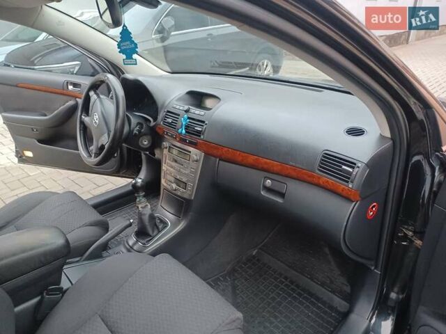 Чорний Тойота Авенсіс, об'ємом двигуна 2.23 л та пробігом 300 тис. км за 5900 $, фото 18 на Automoto.ua