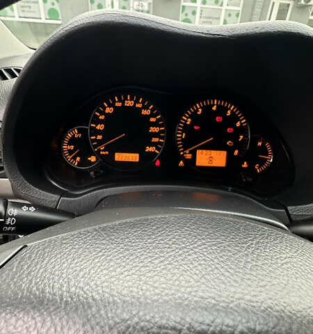 Черный Тойота Авенсис, объемом двигателя 1.79 л и пробегом 303 тыс. км за 5500 $, фото 14 на Automoto.ua