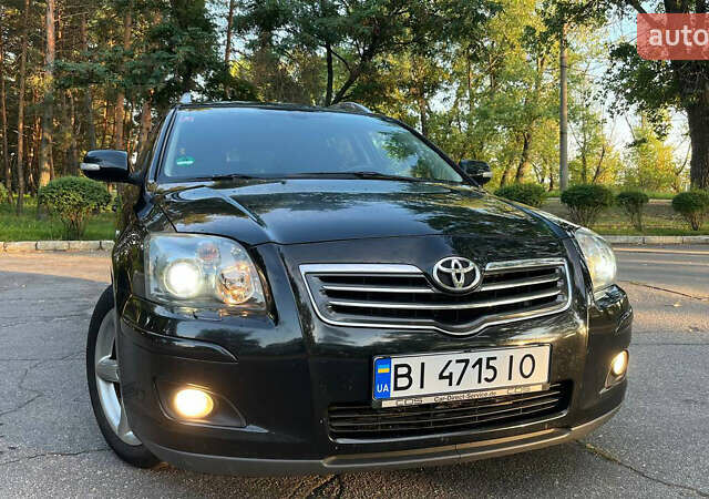 Черный Тойота Авенсис, объемом двигателя 2.2 л и пробегом 272 тыс. км за 8200 $, фото 1 на Automoto.ua
