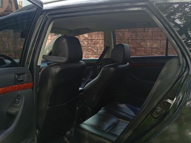 Чорний Тойота Авенсіс, об'ємом двигуна 2.2 л та пробігом 340 тис. км за 3600 $, фото 6 на Automoto.ua