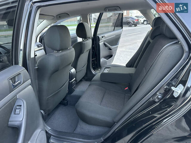 Черный Тойота Авенсис, объемом двигателя 1.8 л и пробегом 227 тыс. км за 7699 $, фото 33 на Automoto.ua