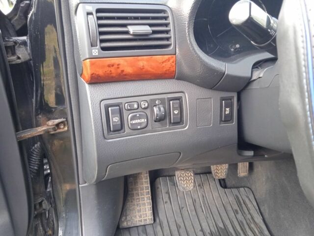 Чорний Тойота Авенсіс, об'ємом двигуна 2.2 л та пробігом 323 тис. км за 5500 $, фото 9 на Automoto.ua