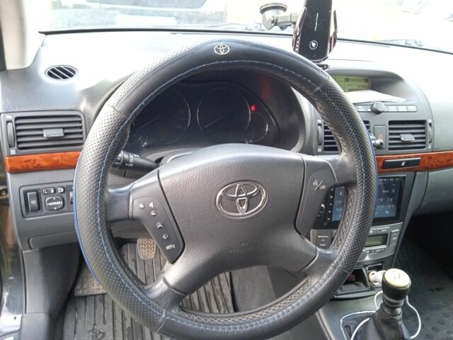 Чорний Тойота Авенсіс, об'ємом двигуна 2.2 л та пробігом 323 тис. км за 5500 $, фото 15 на Automoto.ua