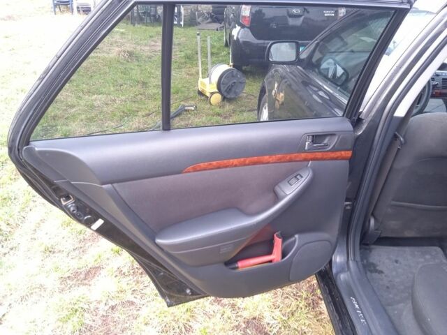 Чорний Тойота Авенсіс, об'ємом двигуна 2.2 л та пробігом 323 тис. км за 5500 $, фото 21 на Automoto.ua