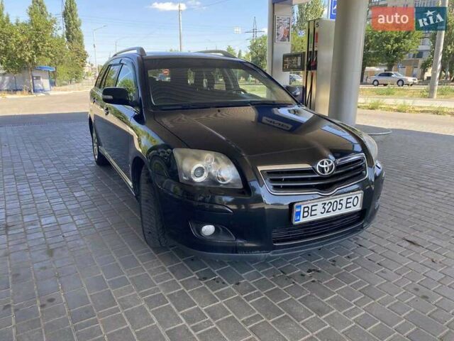 Черный Тойота Авенсис, объемом двигателя 2 л и пробегом 309 тыс. км за 7100 $, фото 2 на Automoto.ua