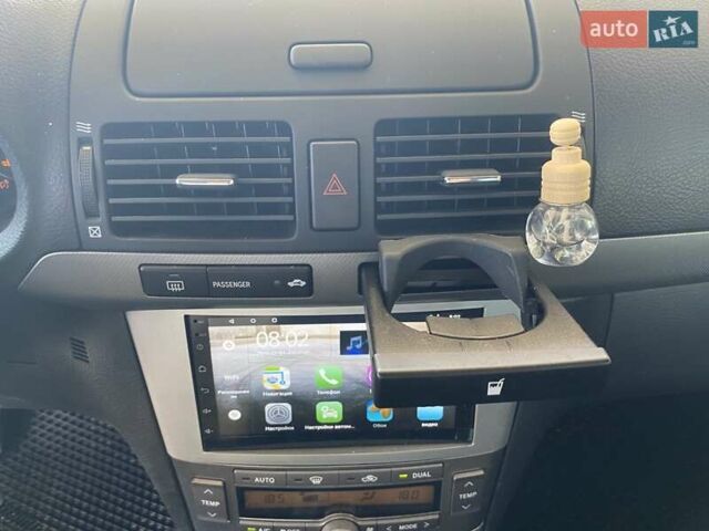 Черный Тойота Авенсис, объемом двигателя 2 л и пробегом 309 тыс. км за 7100 $, фото 22 на Automoto.ua