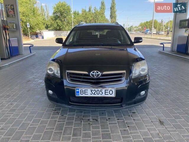 Черный Тойота Авенсис, объемом двигателя 2 л и пробегом 309 тыс. км за 7100 $, фото 1 на Automoto.ua