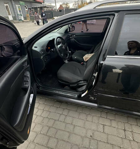 Черный Тойота Авенсис, объемом двигателя 1.79 л и пробегом 303 тыс. км за 5500 $, фото 10 на Automoto.ua