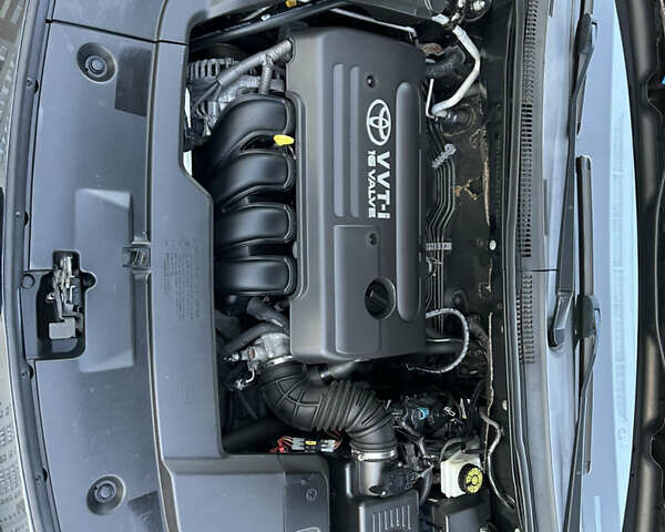 Черный Тойота Авенсис, объемом двигателя 1.8 л и пробегом 227 тыс. км за 7699 $, фото 43 на Automoto.ua