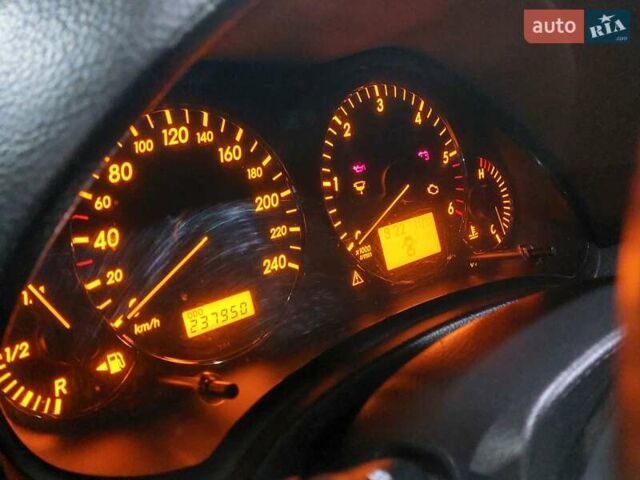 Черный Тойота Авенсис, объемом двигателя 2.23 л и пробегом 252 тыс. км за 7200 $, фото 7 на Automoto.ua