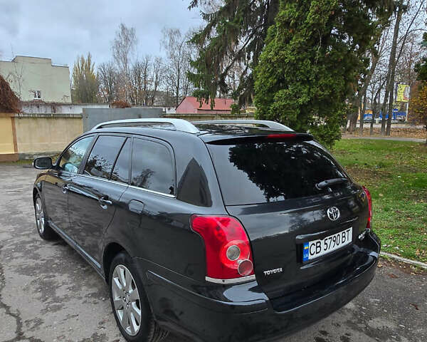 Черный Тойота Авенсис, объемом двигателя 2 л и пробегом 221 тыс. км за 7000 $, фото 4 на Automoto.ua