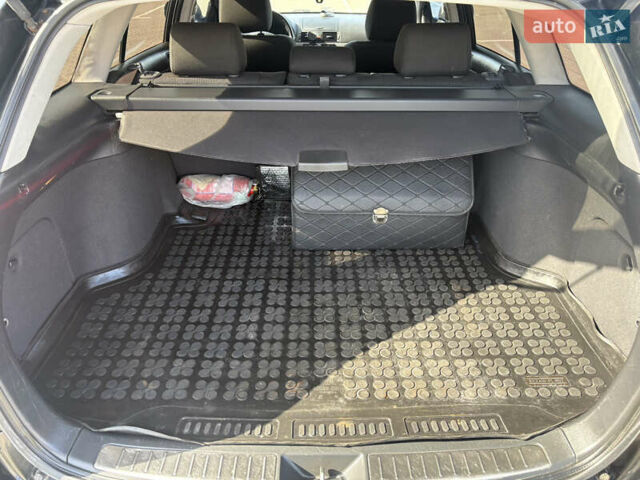 Чорний Тойота Авенсіс, об'ємом двигуна 2 л та пробігом 296 тис. км за 6200 $, фото 42 на Automoto.ua